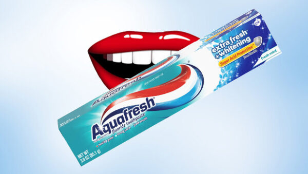 Aquafresh Extra Fresh + Whitening Toothpaste